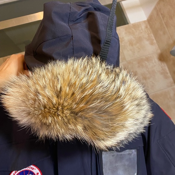 Canada Goose Snow Mantra Large Navy - Picture 8 of 16
